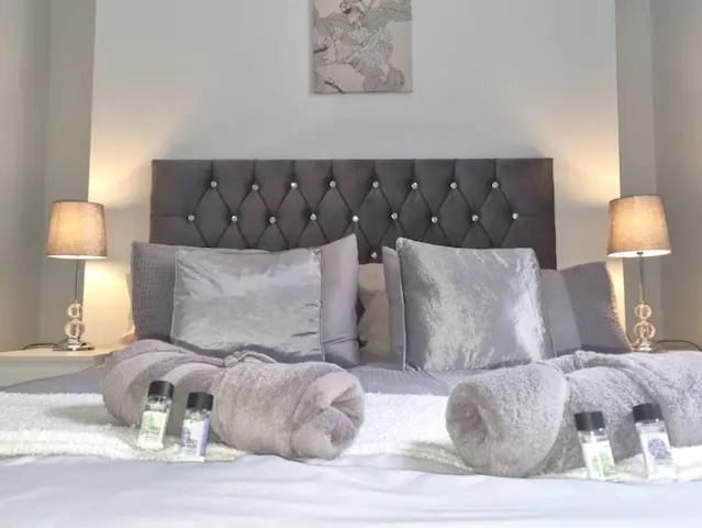 Serene Getaway Apartments ميدستون المظهر الخارجي الصورة